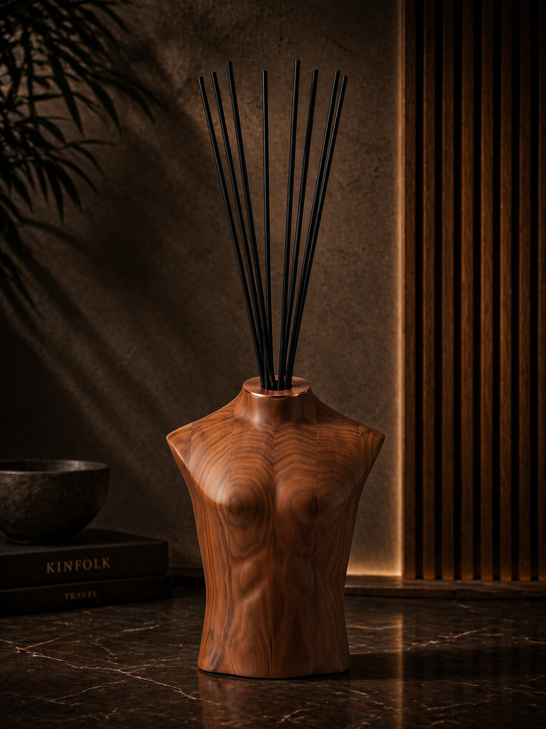 LOCHERBER MILANO – “Homme Mannequin Walnut” 500 ml + 500 ml refill (Forhåndsbestilling)